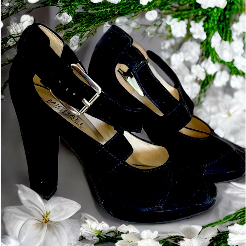 MK BLACK SANDAL | SIZE 6.5 | NEW LIKE NEW! SUEDE PLATFORM | 100% LEATHER